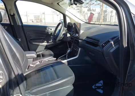 2020 Ford Ecosport Titanium z USA, uszkodzony, nr VIN MAJ6S3KL8LC354273